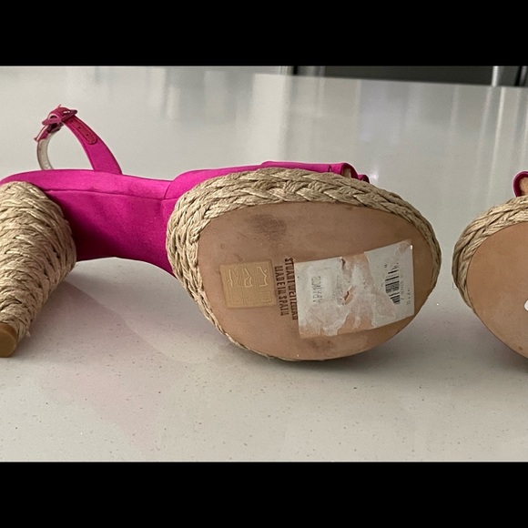 Fuchsia Pink Summer Pumps - Picture 9 of 11